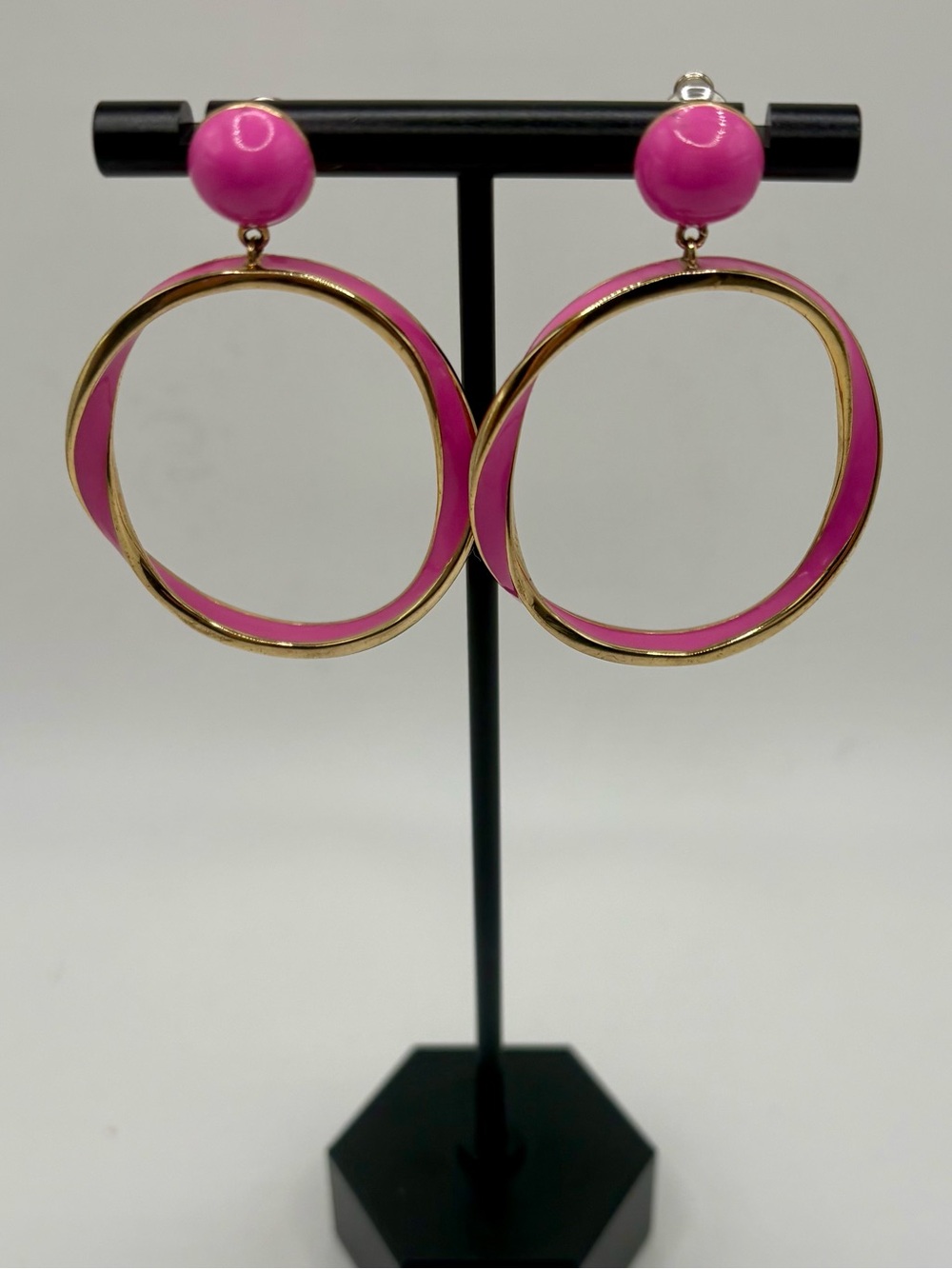 Early Kate Spade Pink Enamel Donut Drop Hoop Earrings Gold Tone Statement